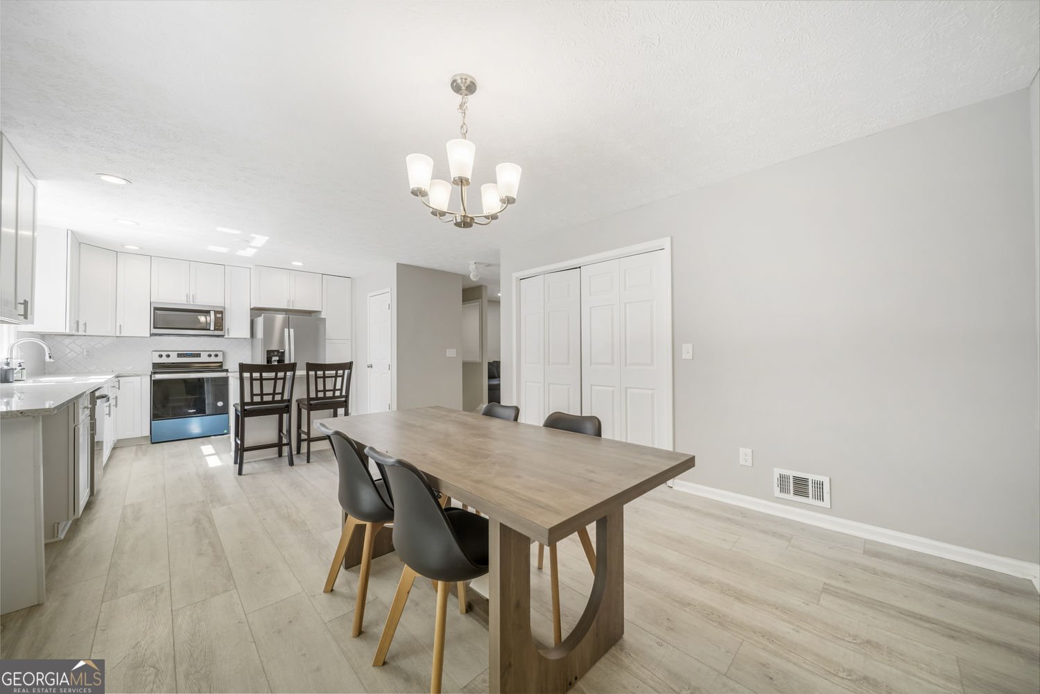 1296 Mohawk Drive Lawrenceville - Photo 10