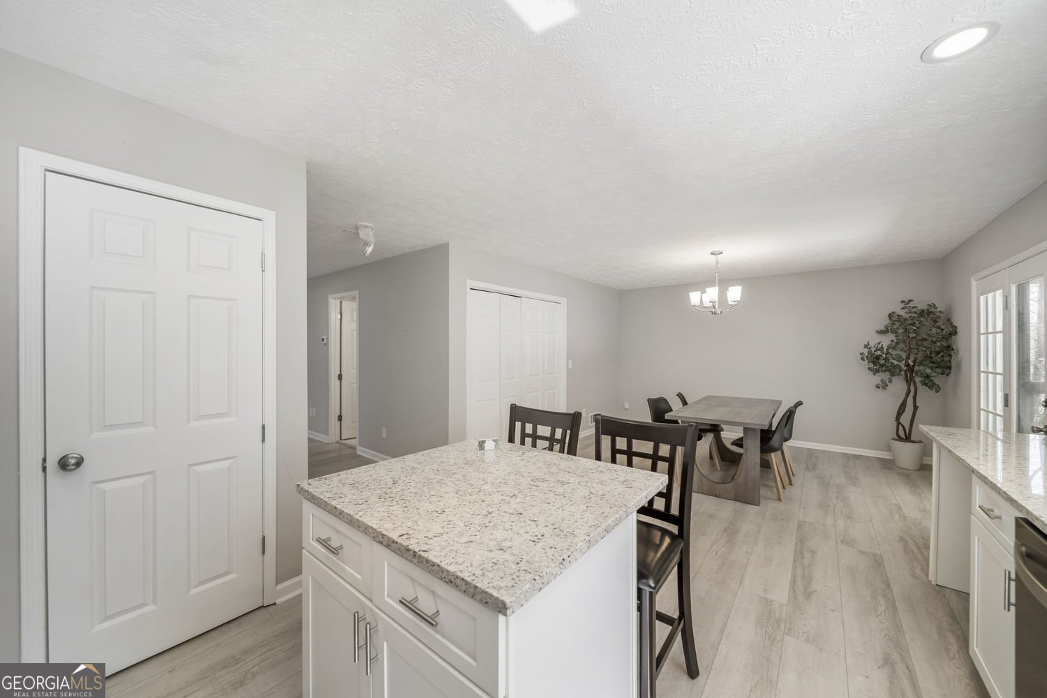 1296 Mohawk Drive Lawrenceville - Photo 6