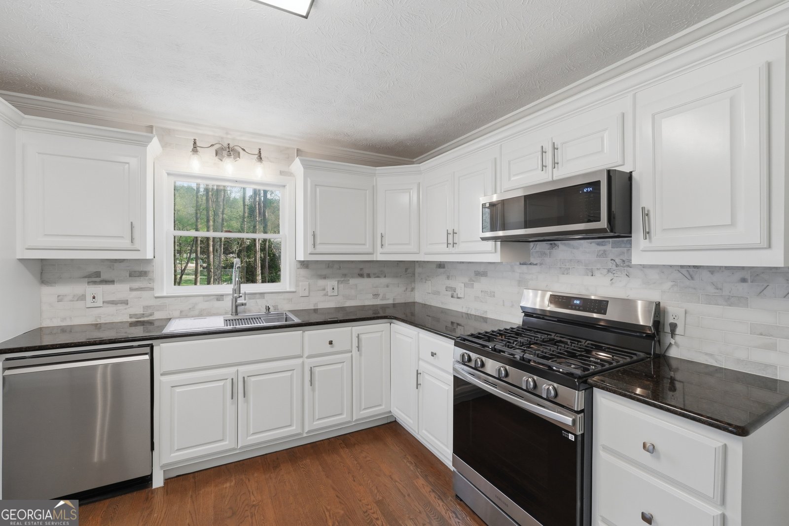 428 Deer Creek Trail Hoschton - Photo 19