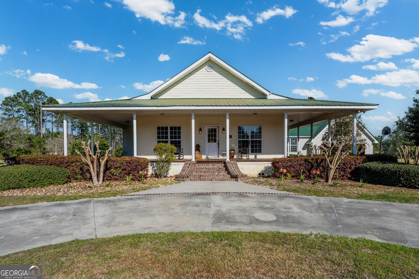 3300 CONNOR Lane Waycross - Photo 1