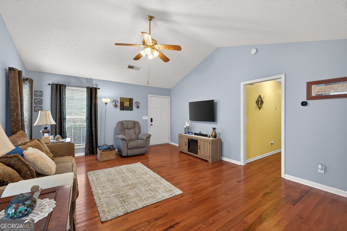 141 Pope Street Zebulon - Photo 8