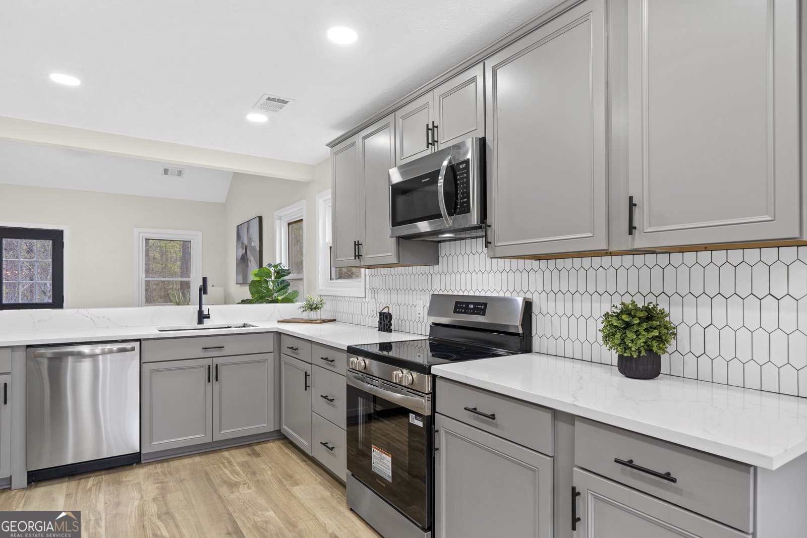 291 Logans Drive Milledgeville - Photo 8