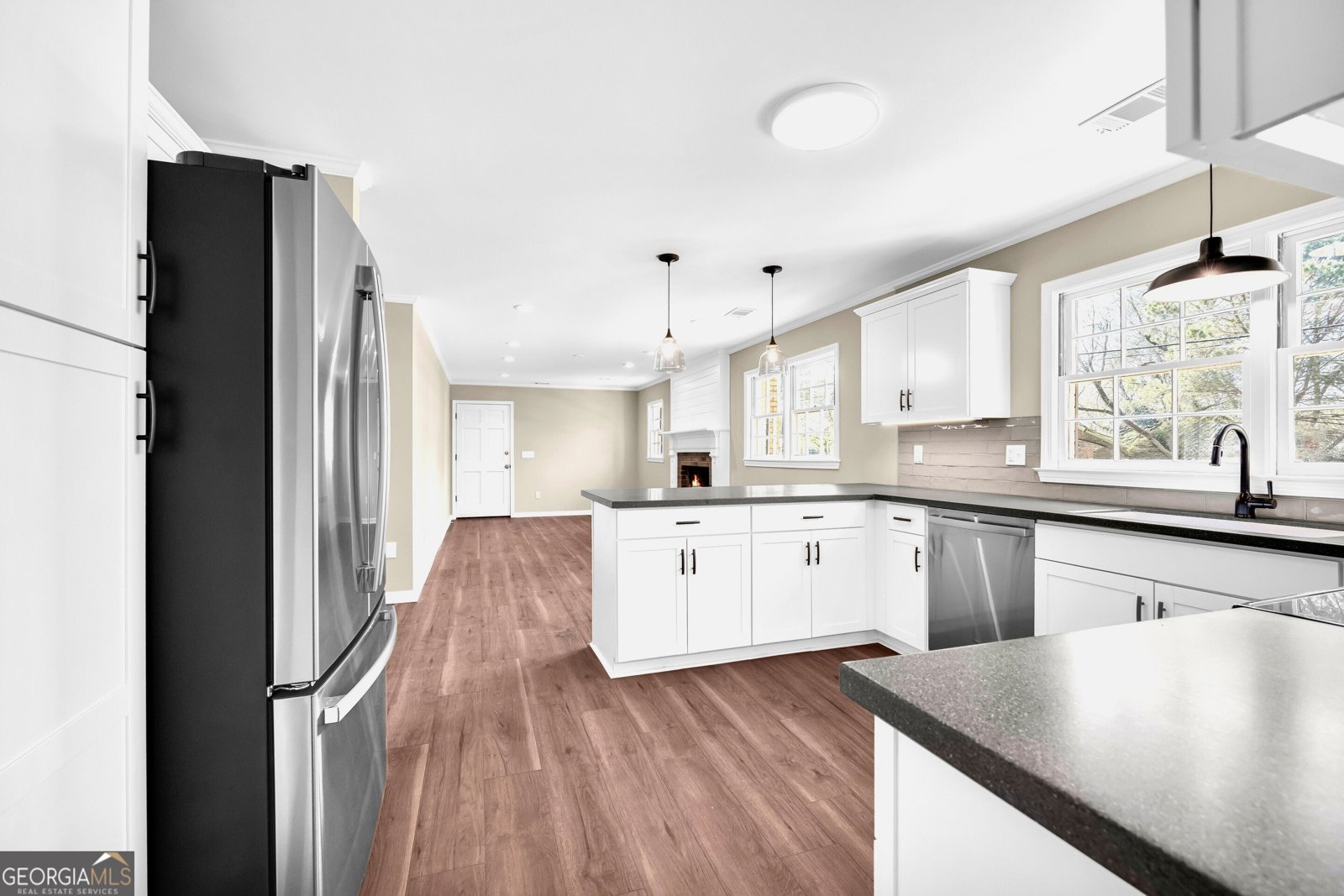 100 S Broad Street Bowman - Photo 12