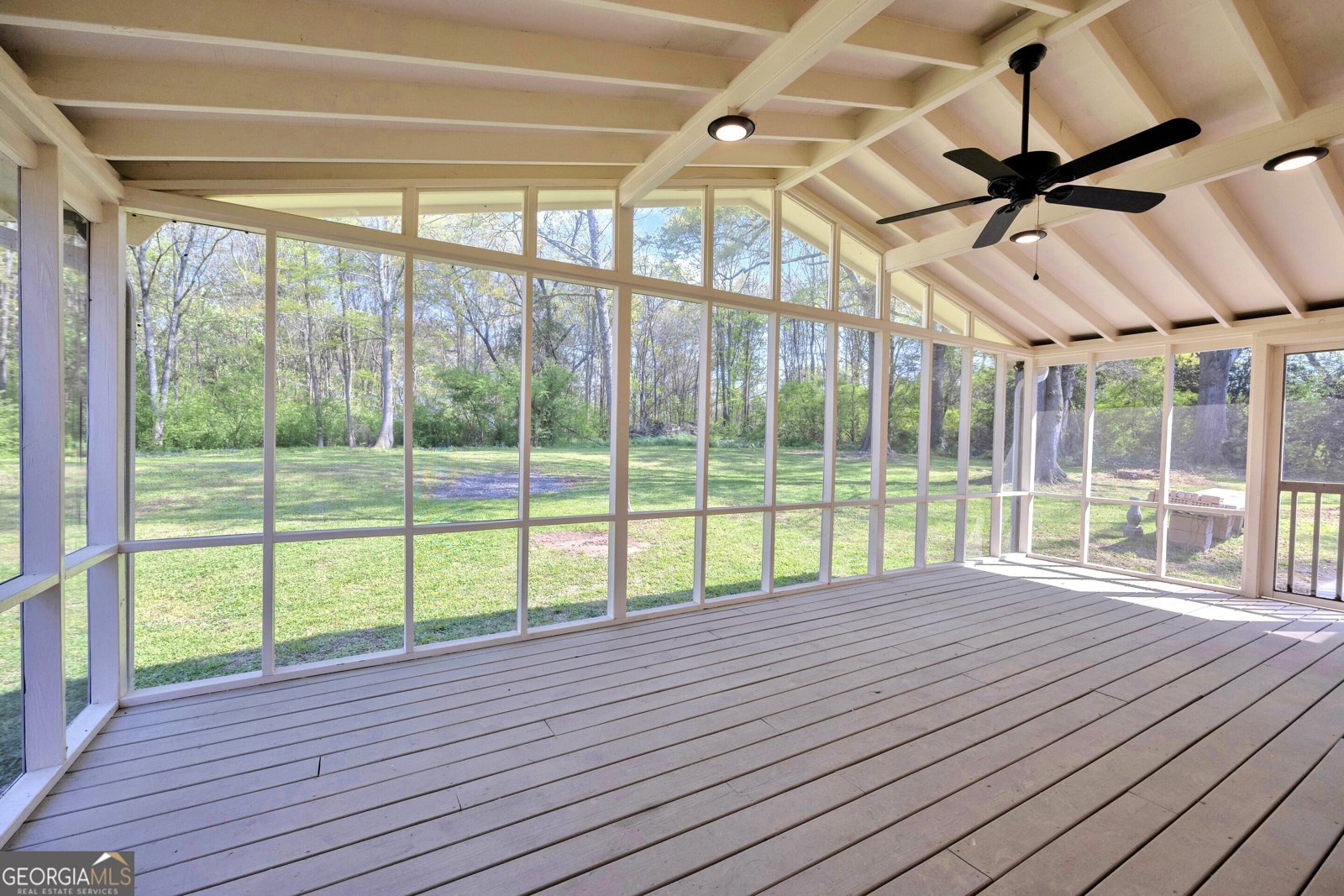 100 S Broad Street Bowman - Photo 43