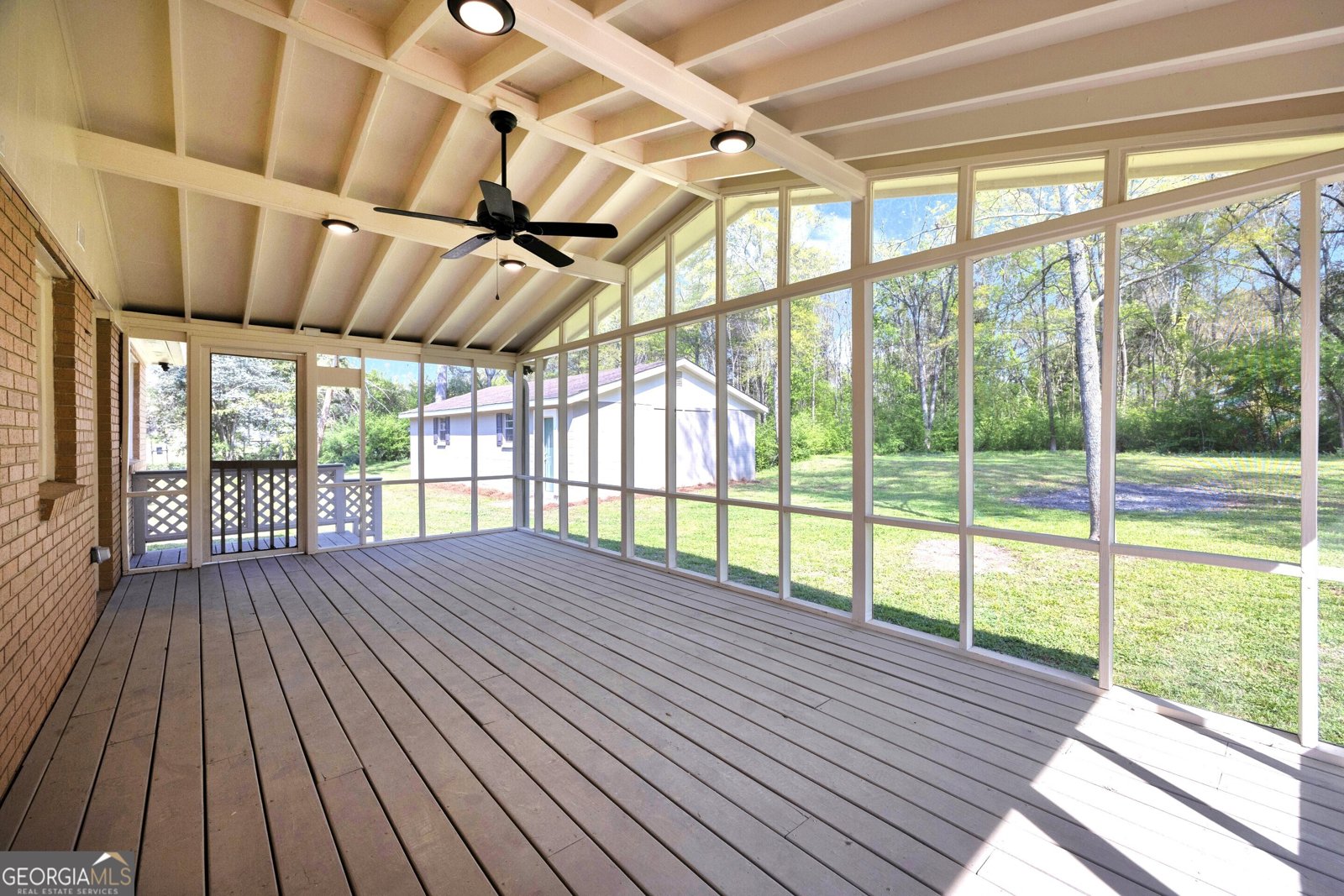 100 S Broad Street Bowman - Photo 46