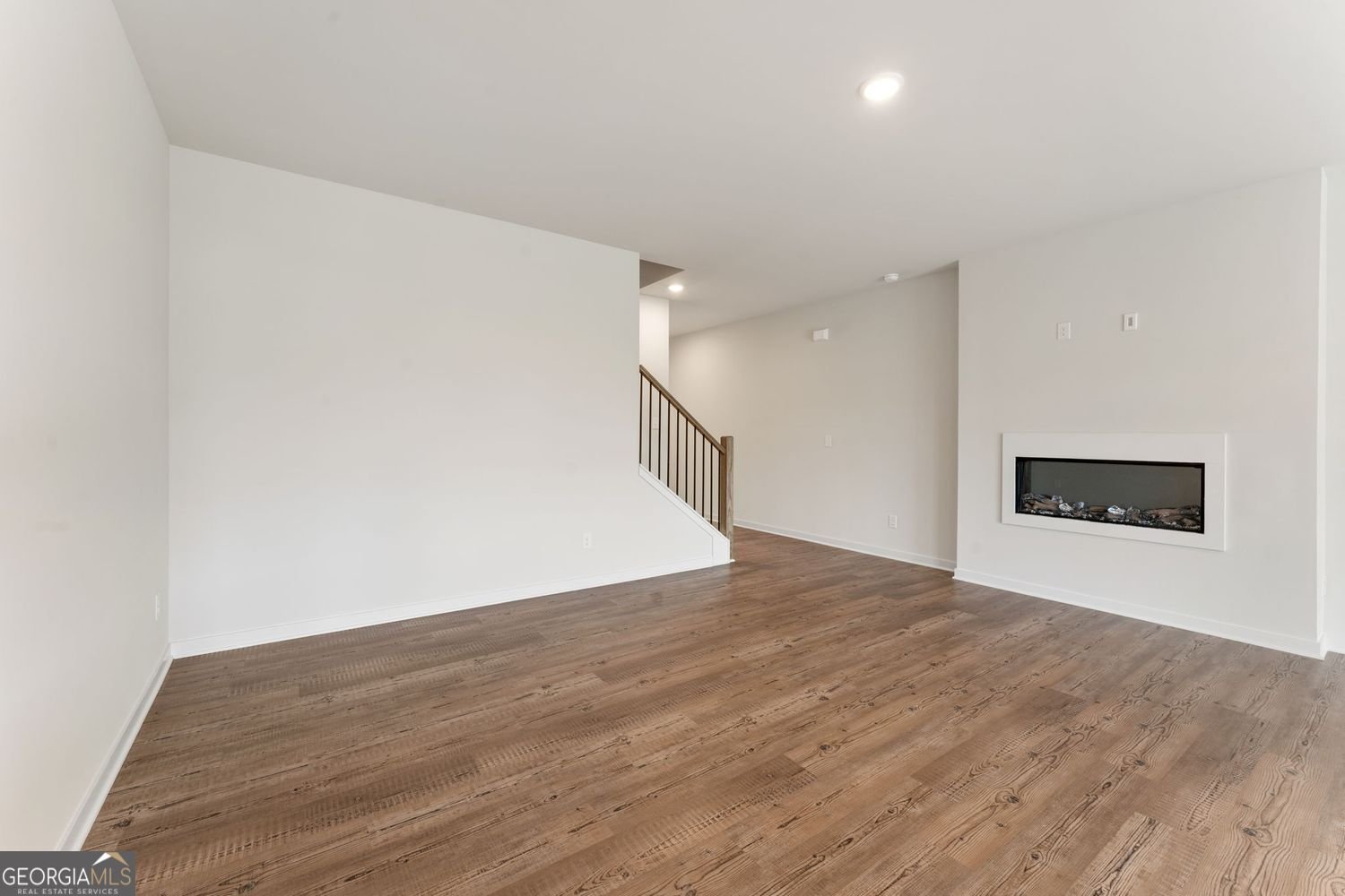 1303 Farmers Loop Austell - Photo 9