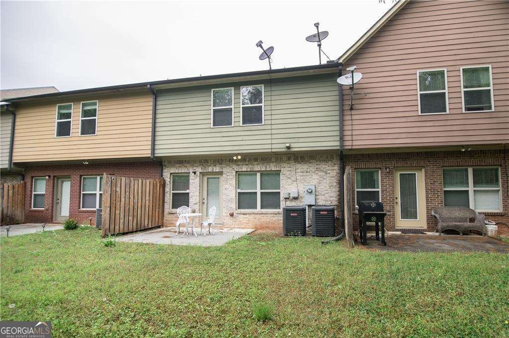 2542 Pepper Court Lawrenceville - Photo 7