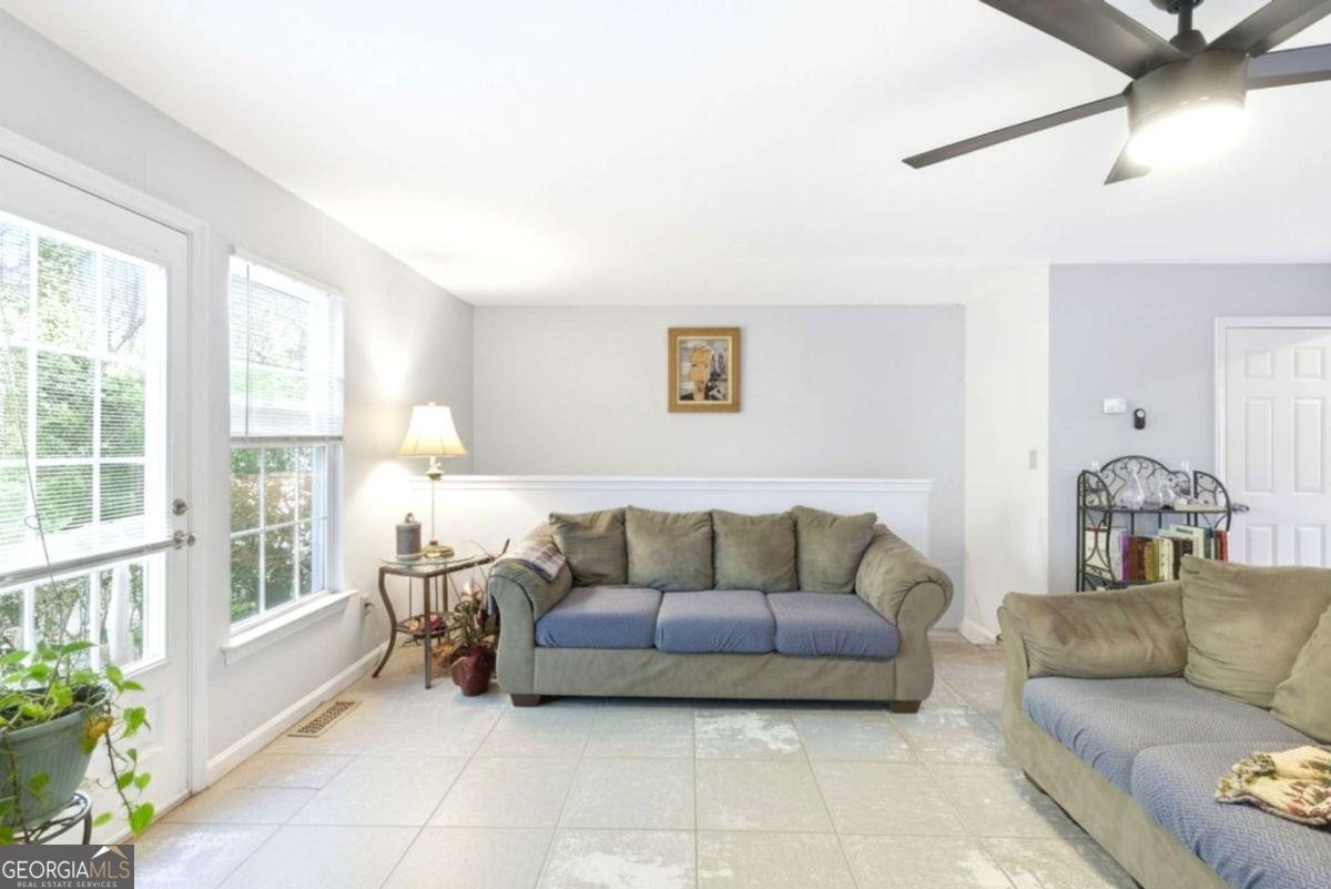 6103 Cobblestone Court Douglasville - Photo 8