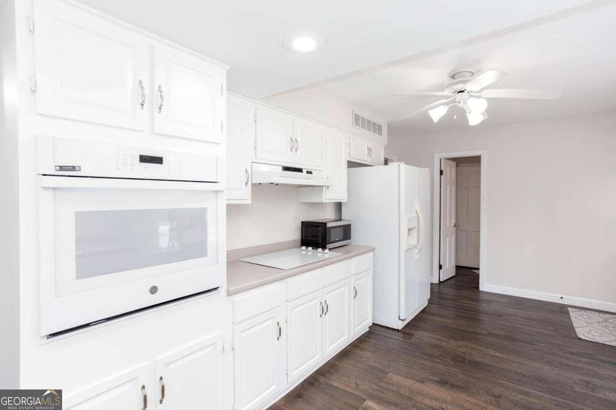 643 Grove Parkway Marietta - Photo 12