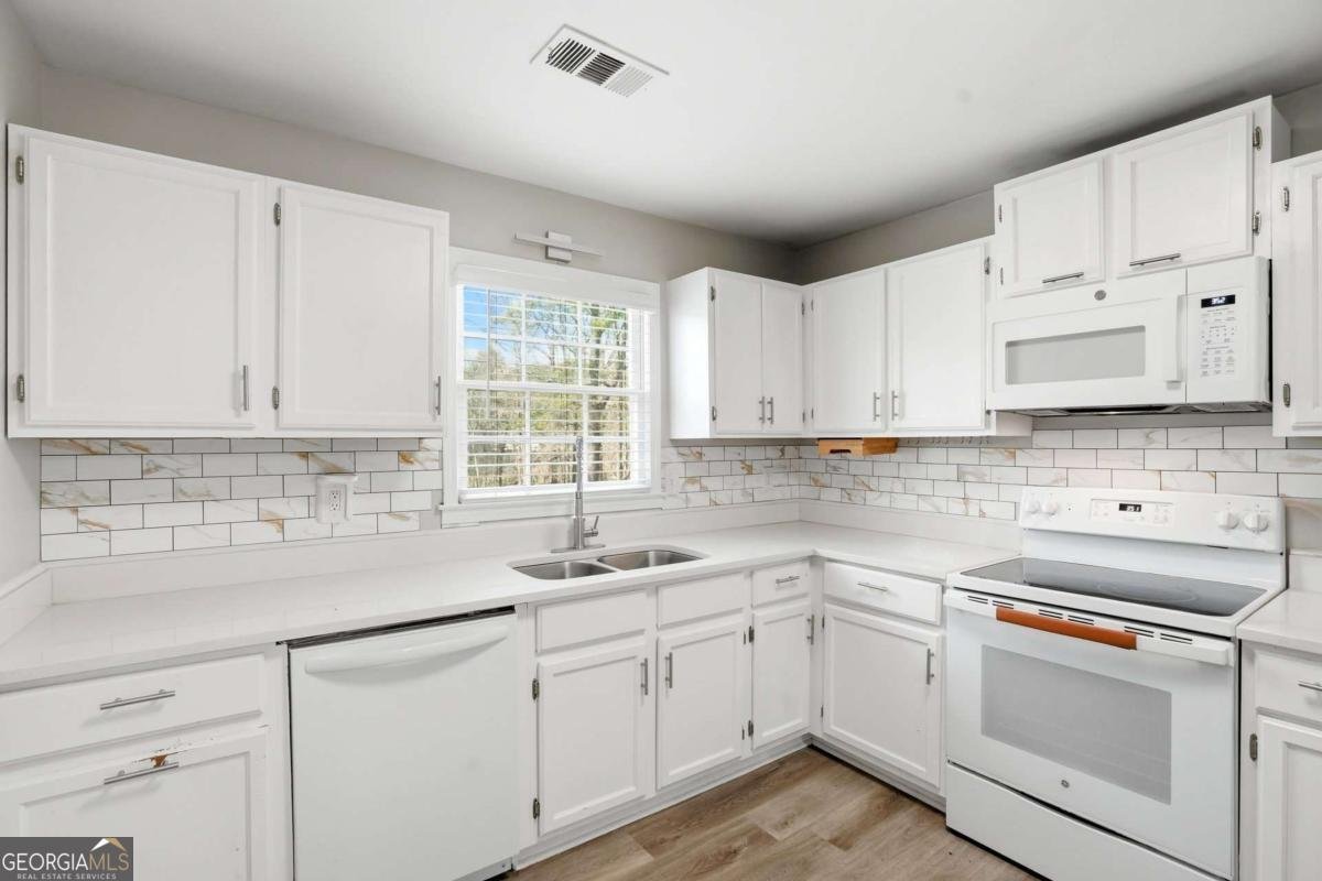 191 Cowan Road Conyers - Photo 8