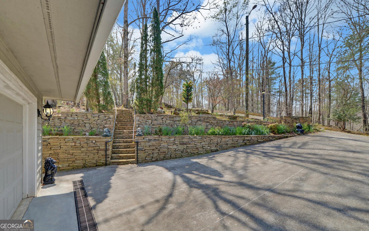 290 Waterfall Drive Cleveland - Photo 12