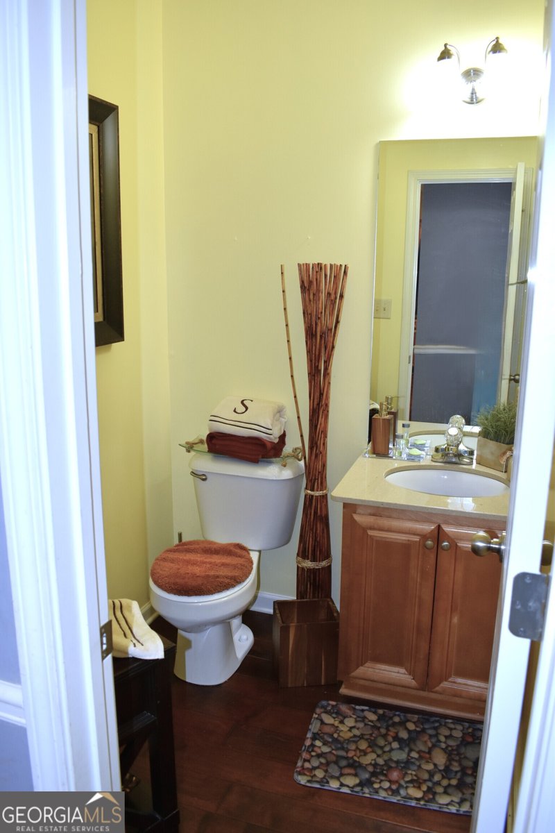 1226 Castleberry Drive Buford - Photo 10