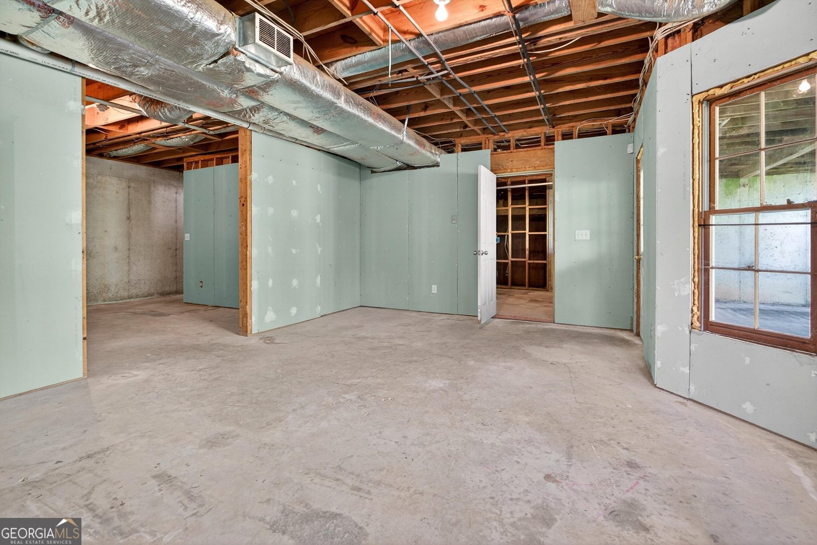 105 Crabtree Road Griffin - Photo 48