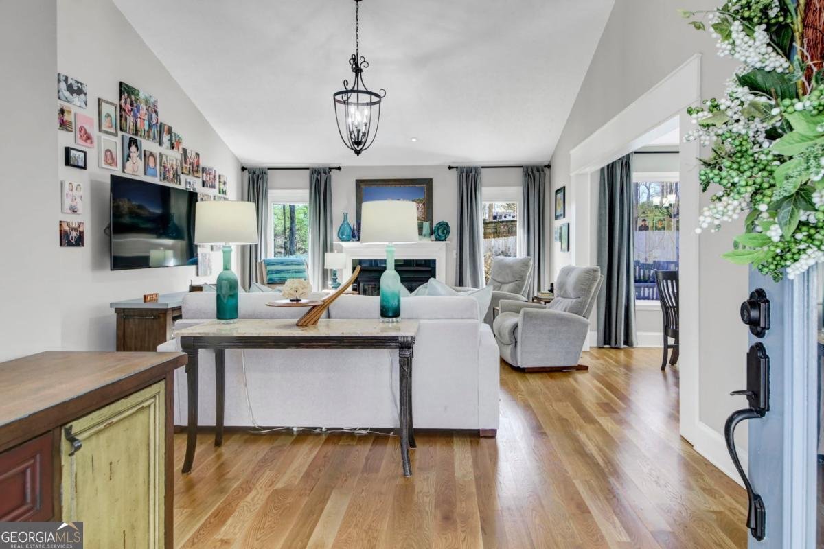 3420 Chattahoochee Road Cumming - Photo 6