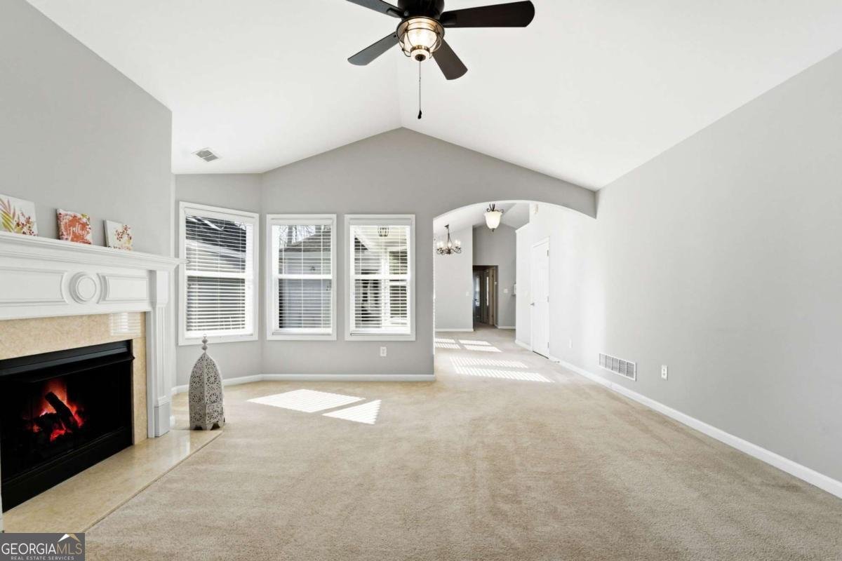 502 Arden Close Woodstock - Photo 8