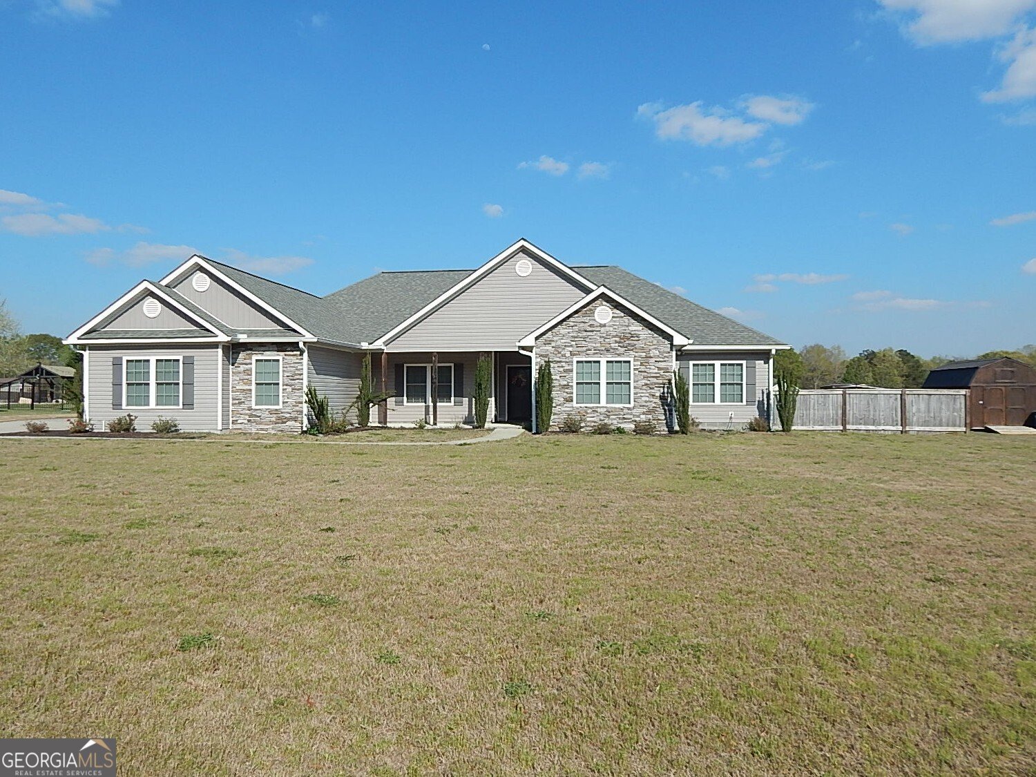 907 Cliett Road Byron - Photo 1