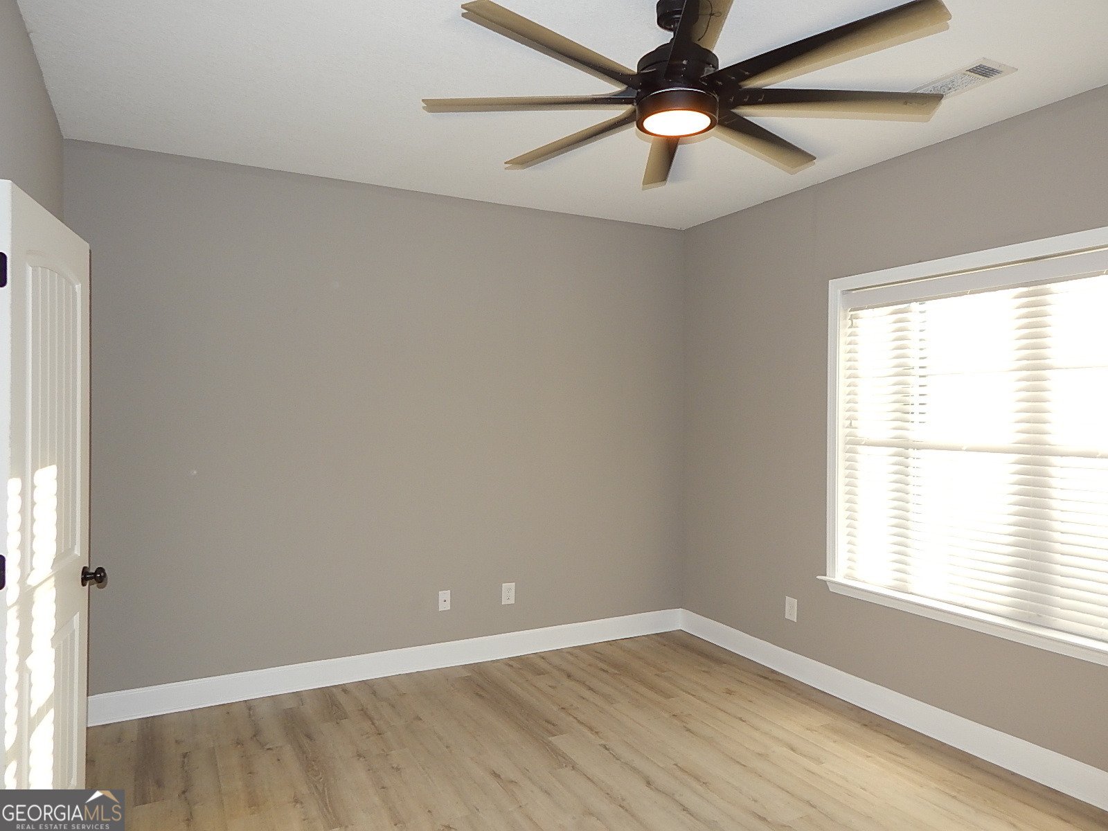 907 Cliett Road Byron - Photo 27