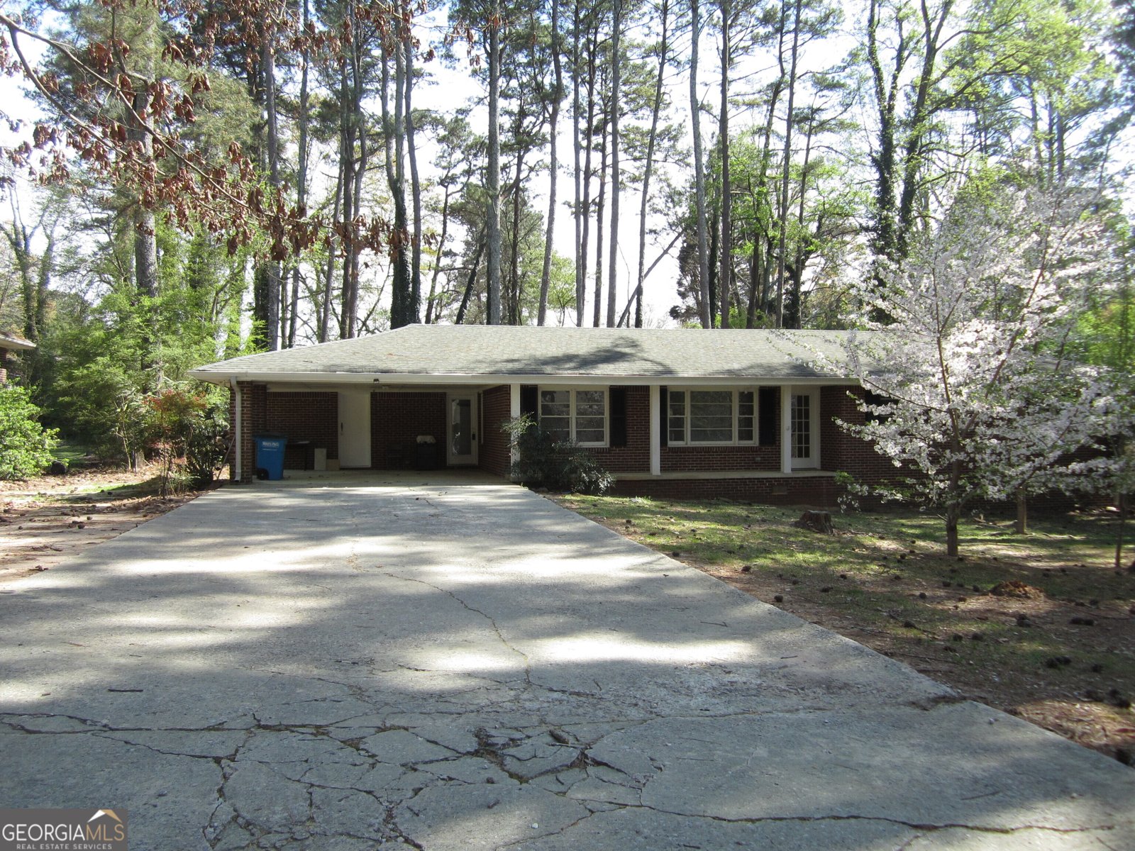 5823 Fulton Circle Norcross - Photo 1