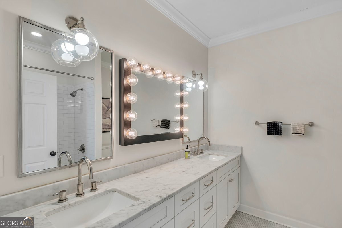 218 33rd Street Savannah - Photo 18