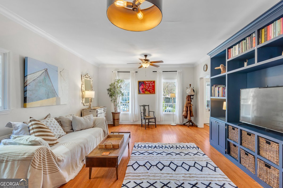 218 33rd Street Savannah - Photo 8