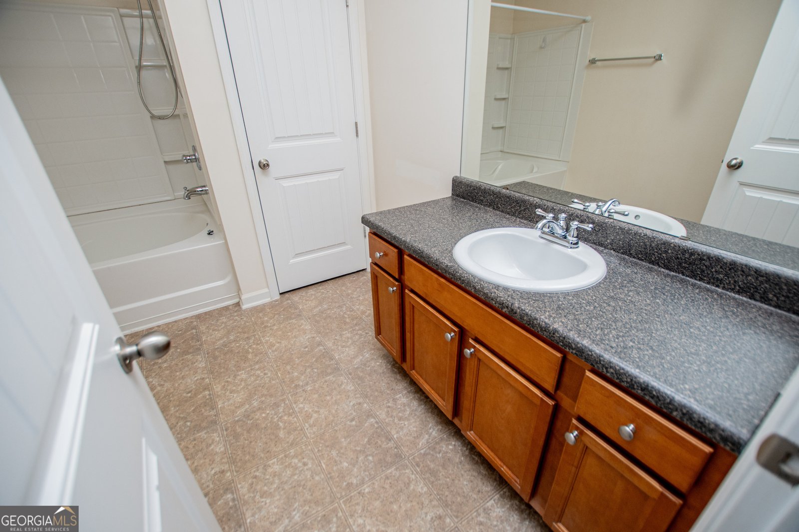 240 River Meadow Drive Lagrange - Photo 23