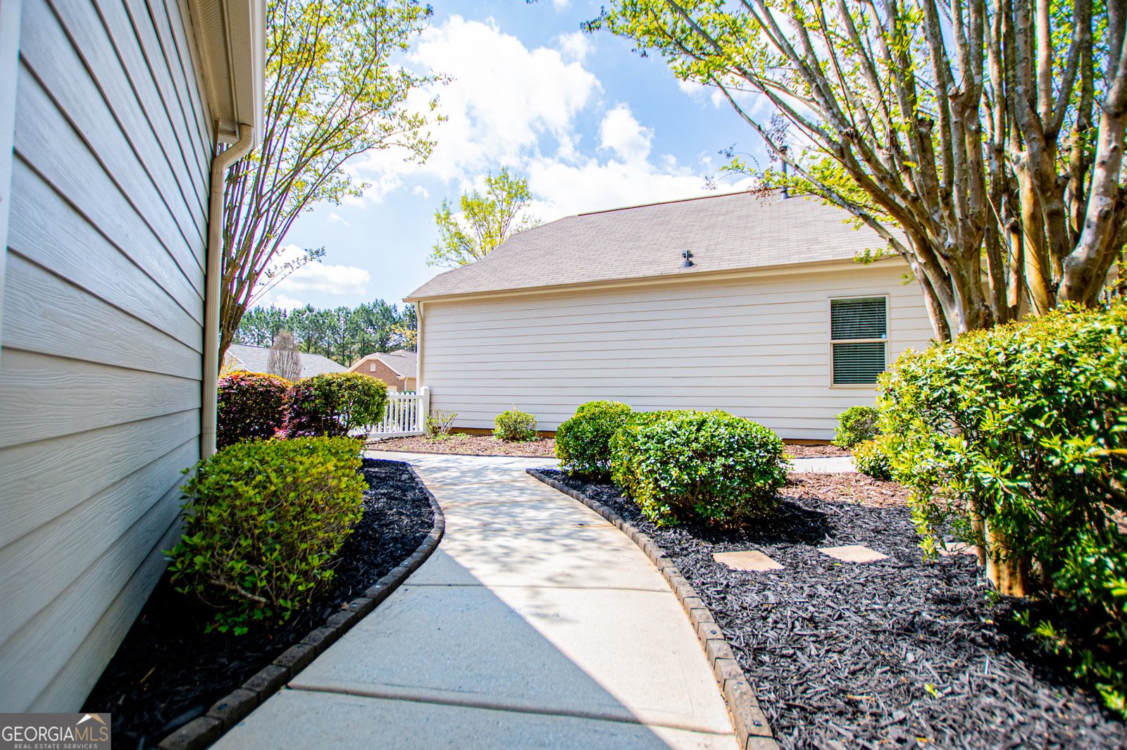 240 River Meadow Drive Lagrange - Photo 6