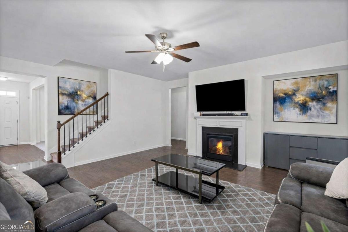 5470 Mirror Lake Drive Cumming - Photo 9