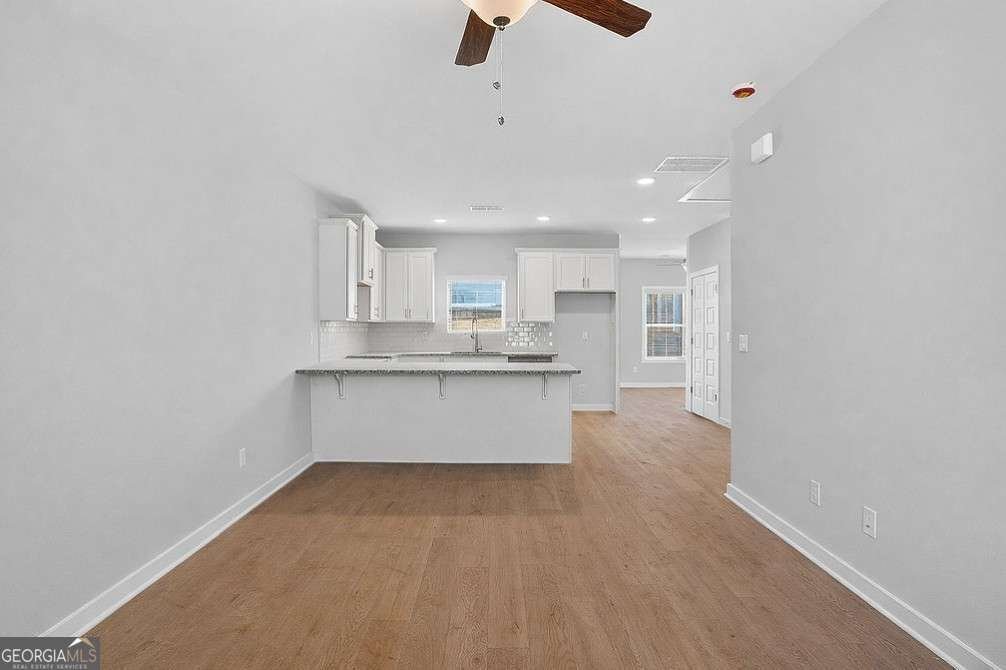 355 Dempsey Drive Fayetteville - Photo 6