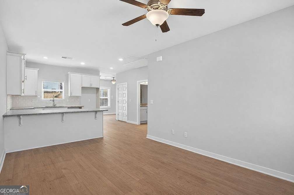 355 Dempsey Drive Fayetteville - Photo 8