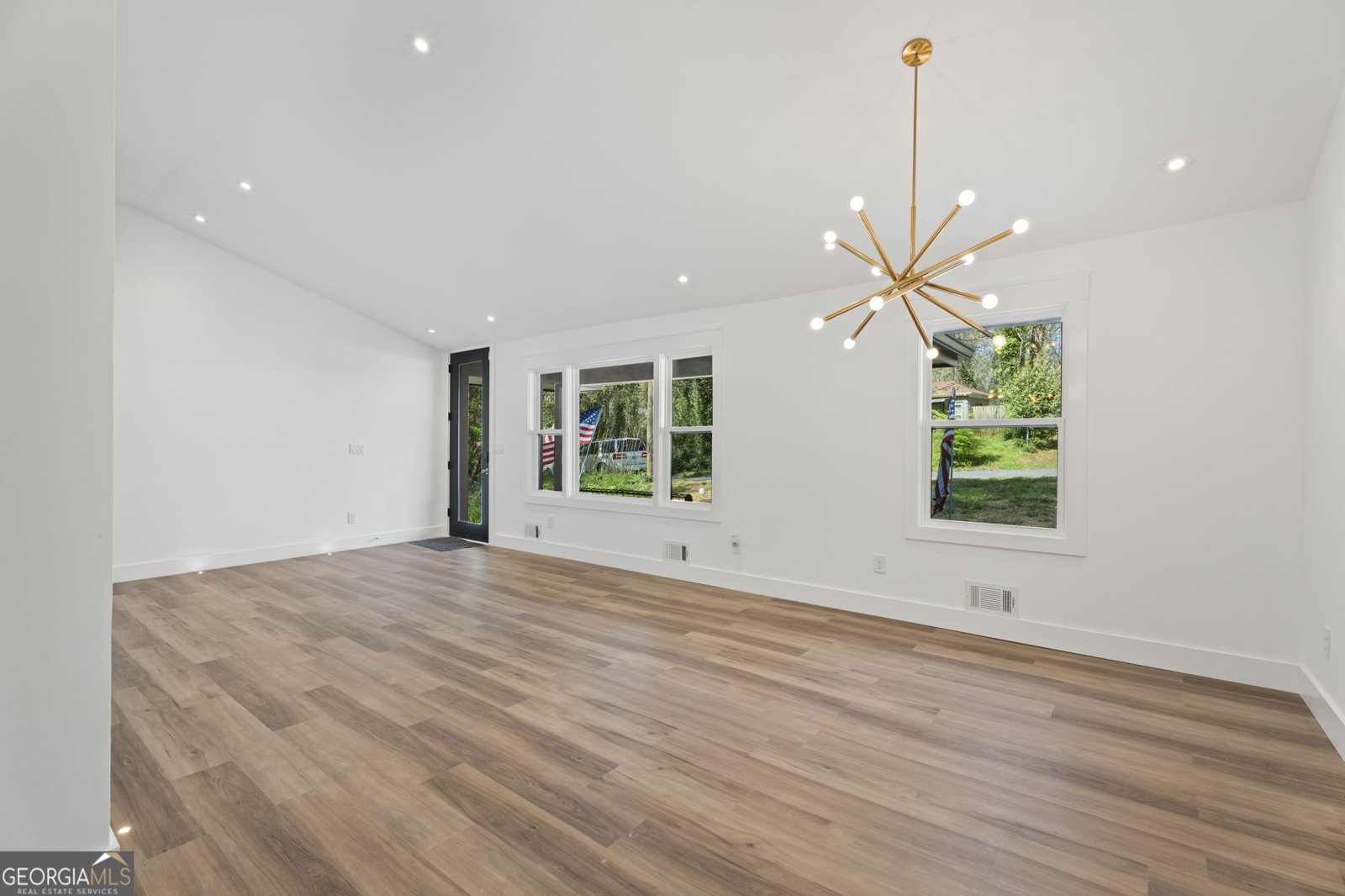 2746 Dale Creek Drive Atlanta - Photo 10