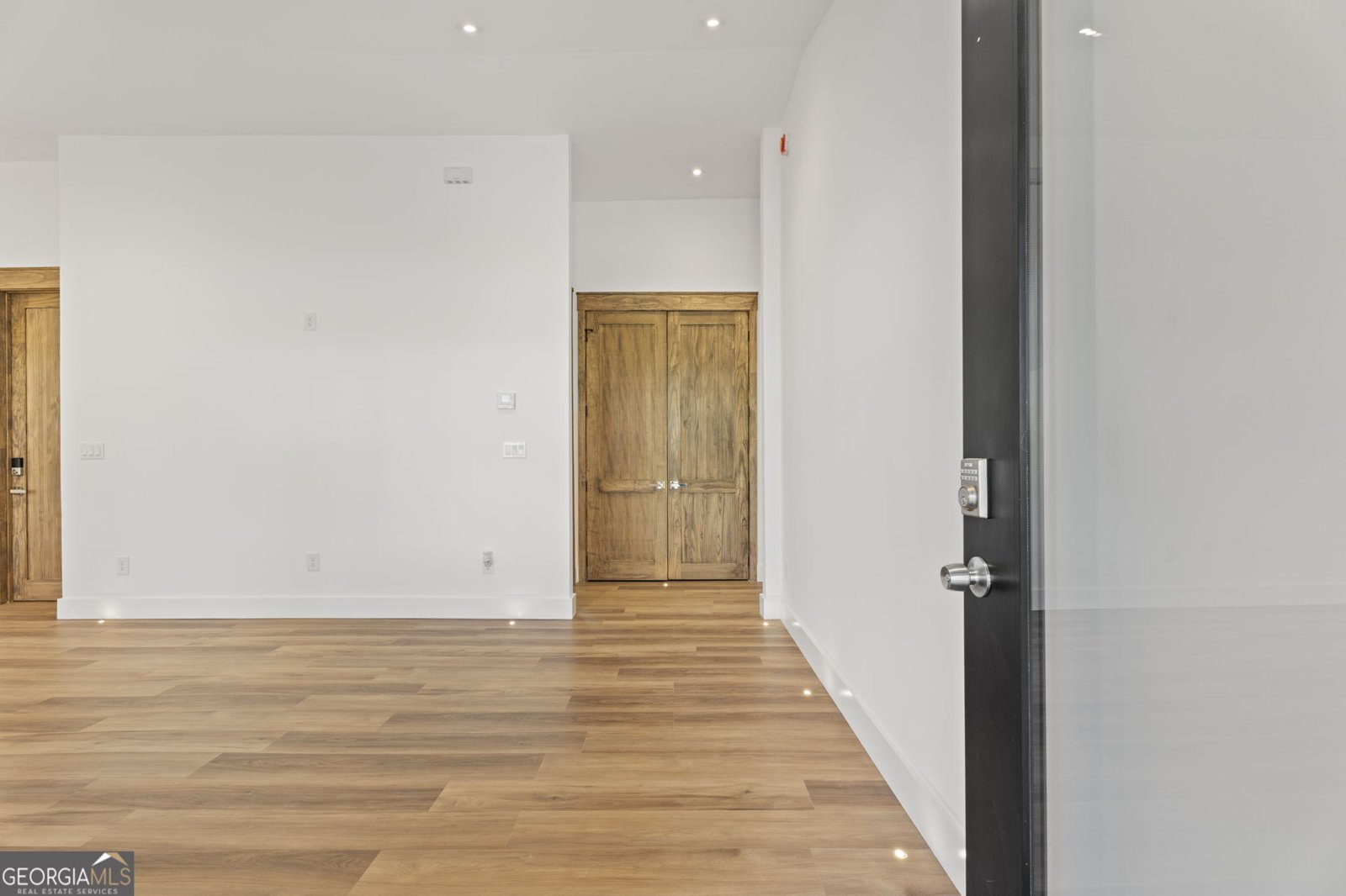 2746 Dale Creek Drive Atlanta - Photo 7