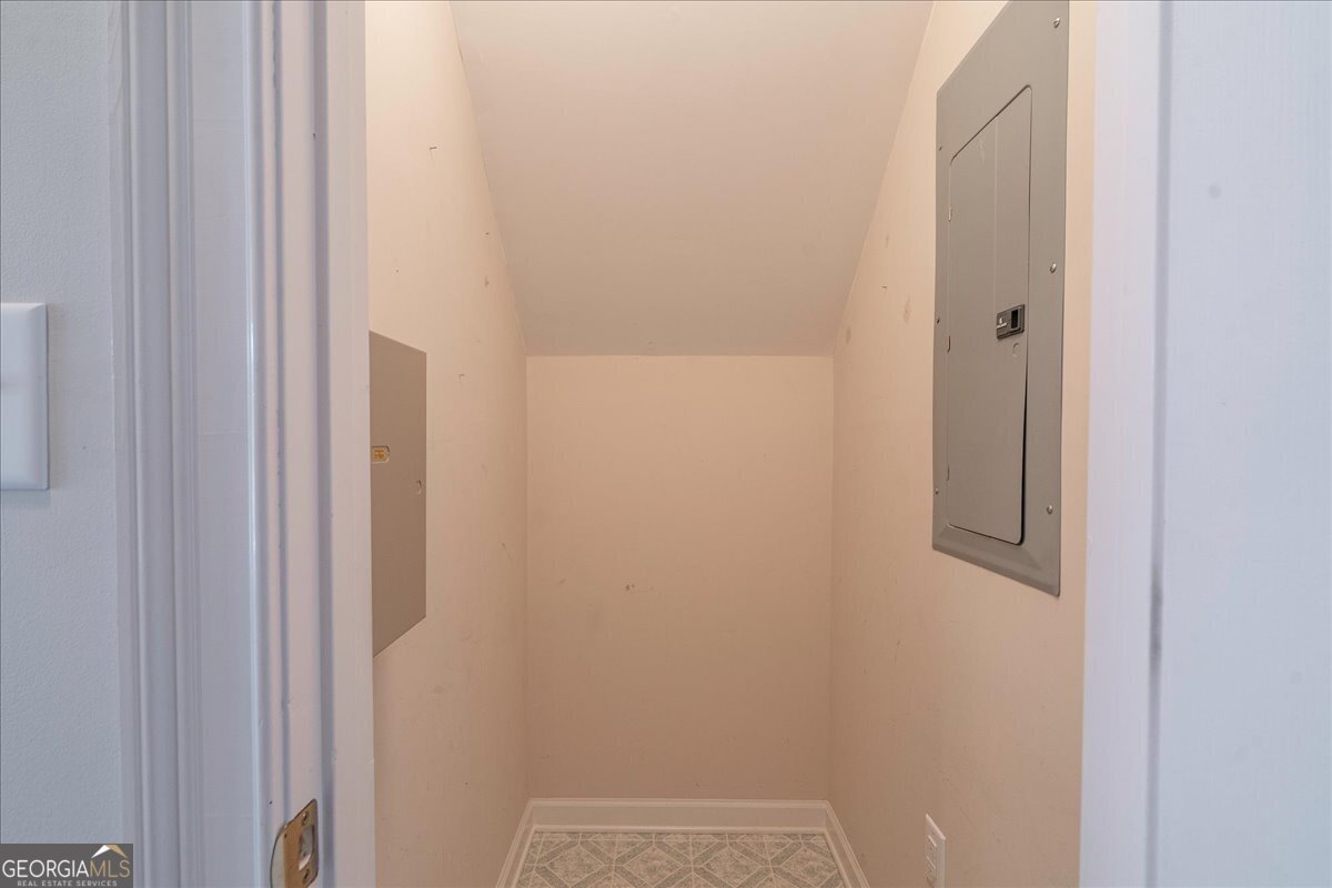 305 Crystal Court Athens - Photo 37