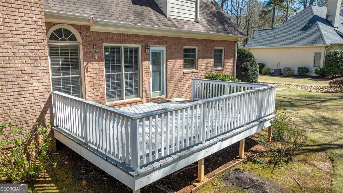 305 Crystal Court Athens - Photo 9