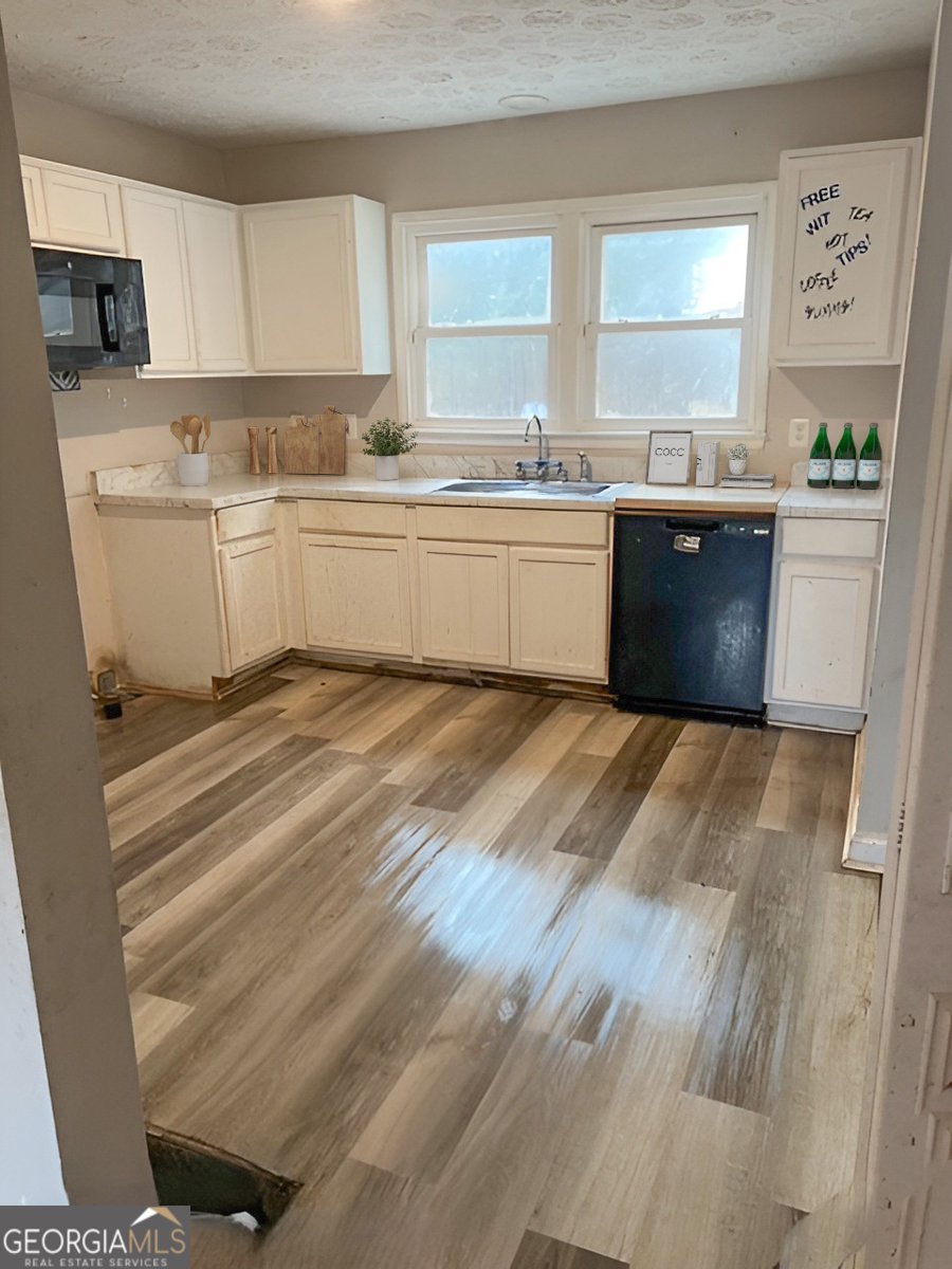 10590 Thrasher Road Jonesboro - Photo 10