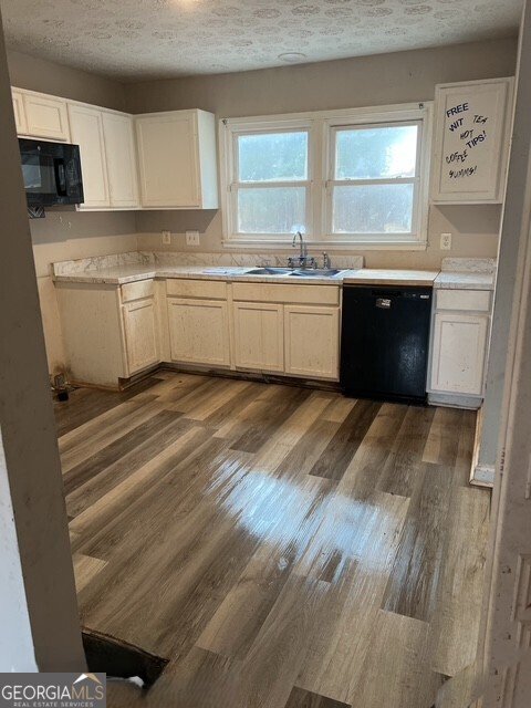 10590 Thrasher Road Jonesboro - Photo 9