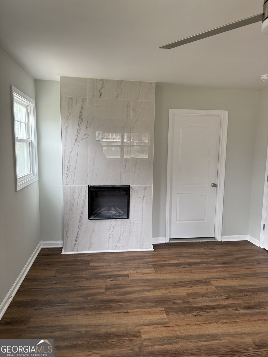 755 Valley Creek Drive Stone Mountain - Photo 10