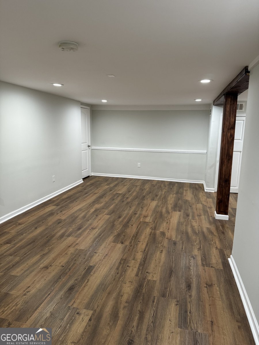 755 Valley Creek Drive Stone Mountain - Photo 11