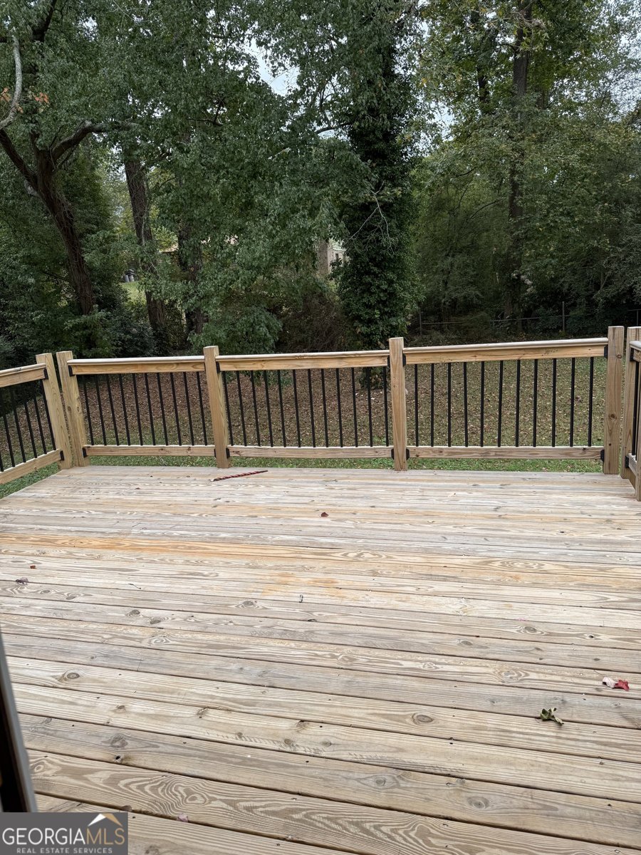 755 Valley Creek Drive Stone Mountain - Photo 13