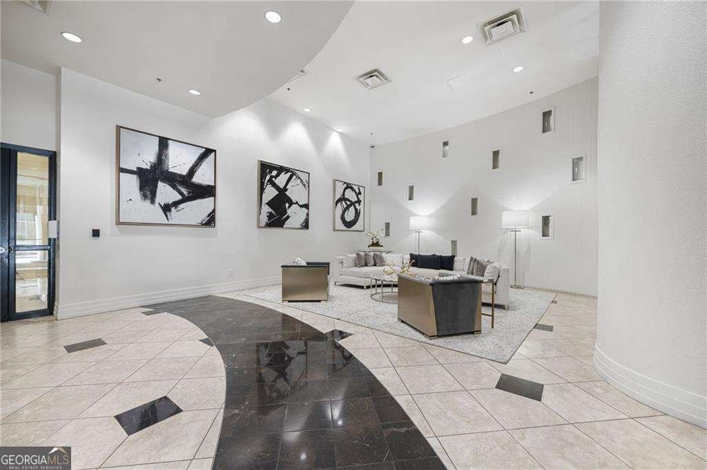 3040 Peachtree Road Atlanta - Photo 18