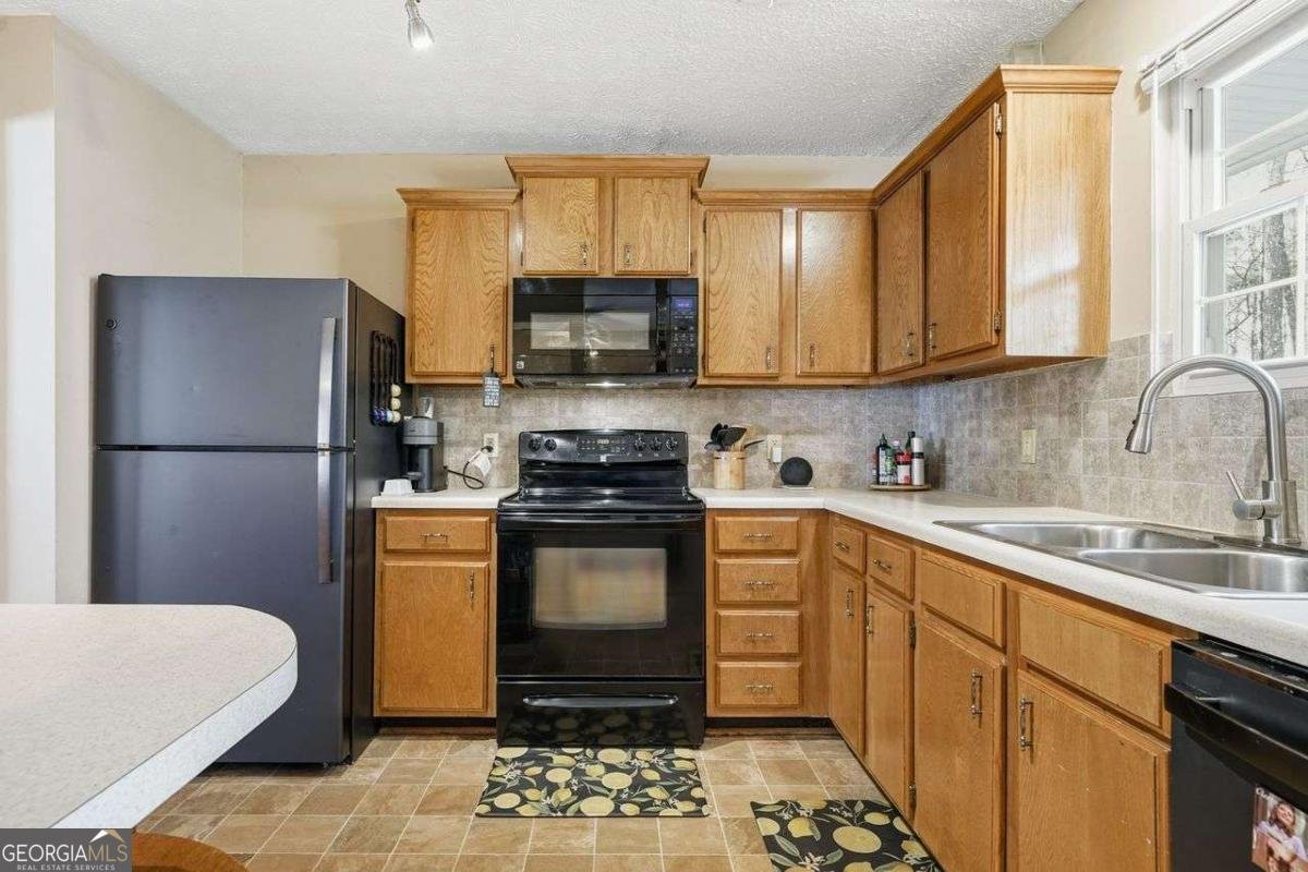 2605 Queen Anne Court Atlanta - Photo 11