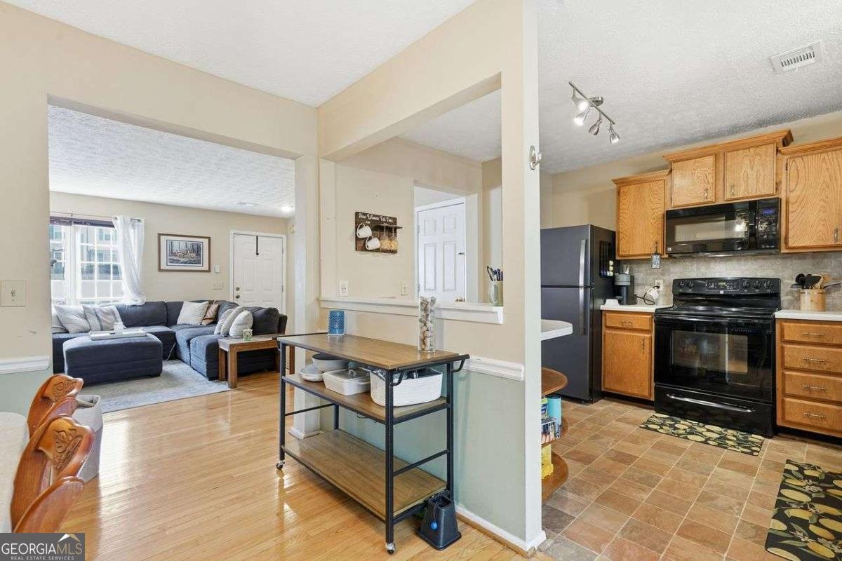 2605 Queen Anne Court Atlanta - Photo 12