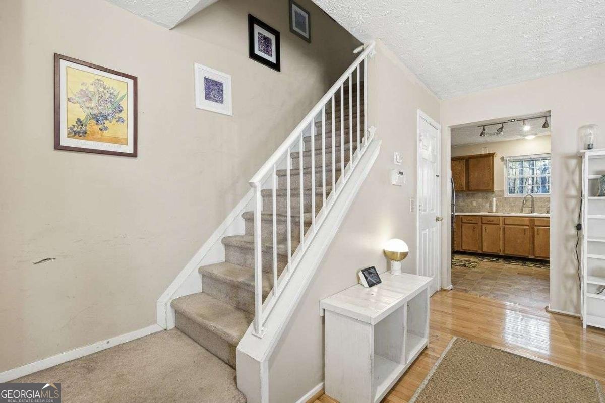 2605 Queen Anne Court Atlanta - Photo 8