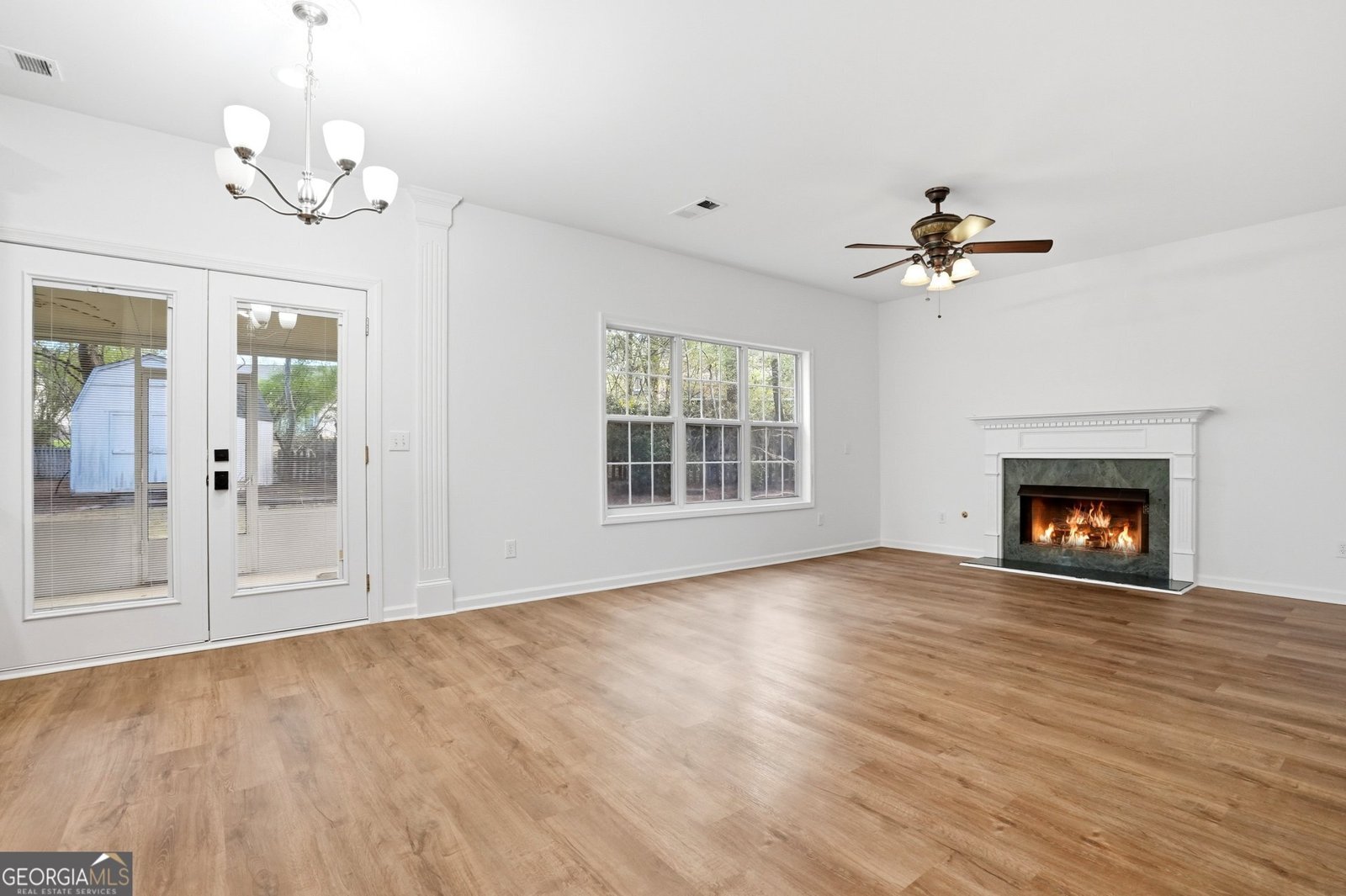 4045 Delamar Drive Cumming - Photo 14