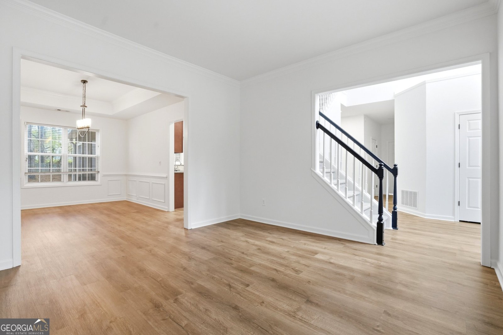 4045 Delamar Drive Cumming - Photo 7