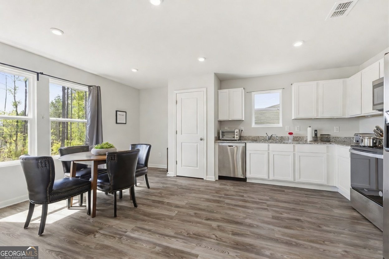 272 Laurel Springs Drive Macon - Photo 18