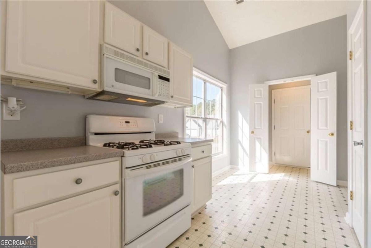 2110 Laurel Pointe Lane Lawrenceville - Photo 18