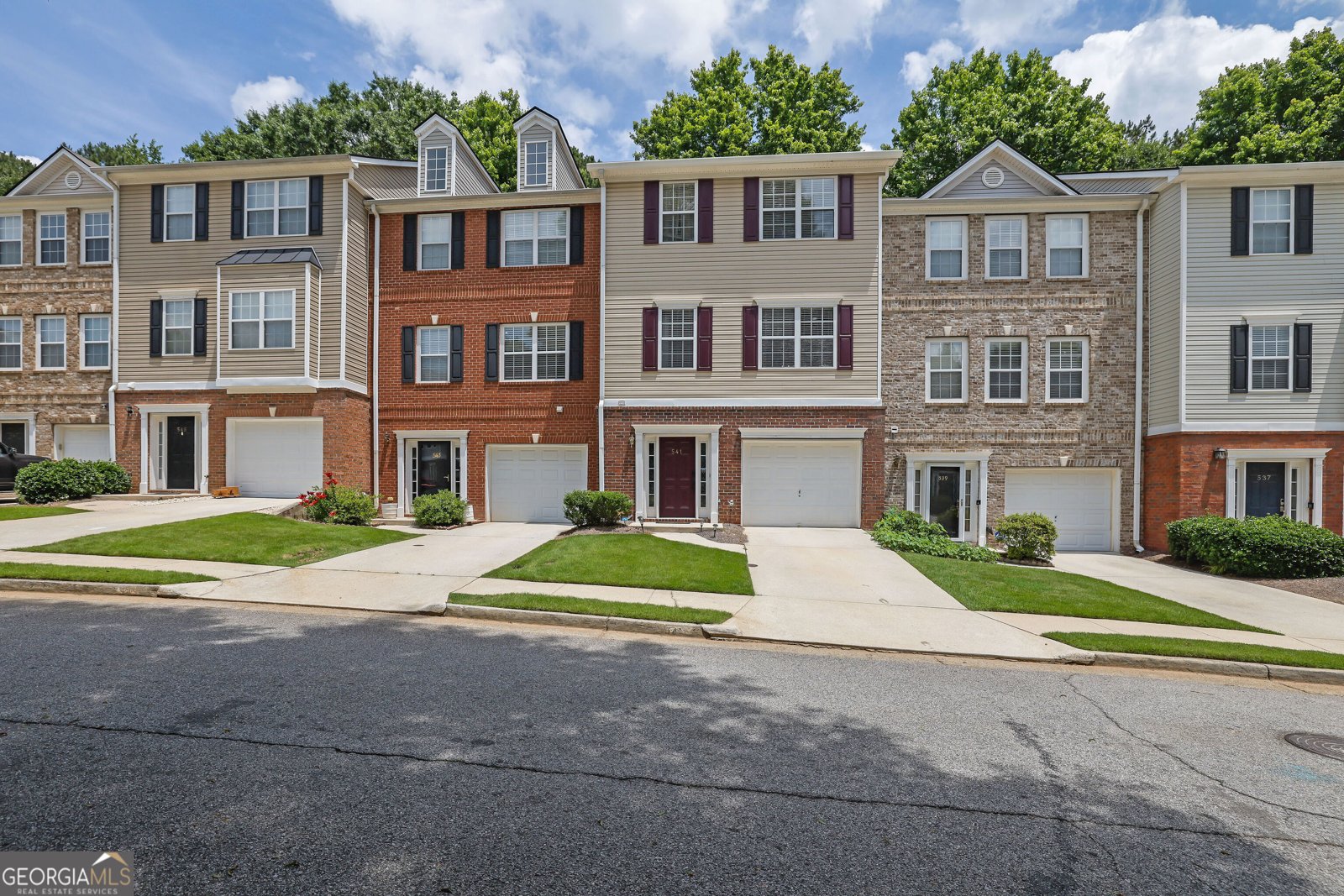 541 Lantern Wood Drive Scottdale - Photo 1