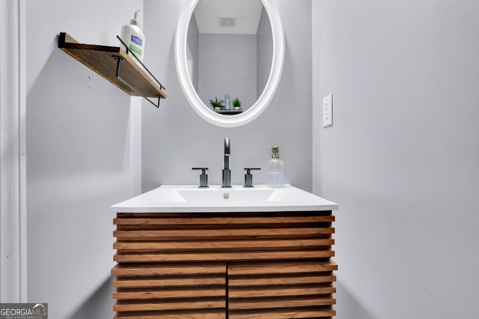 541 Lantern Wood Drive Scottdale - Photo 8