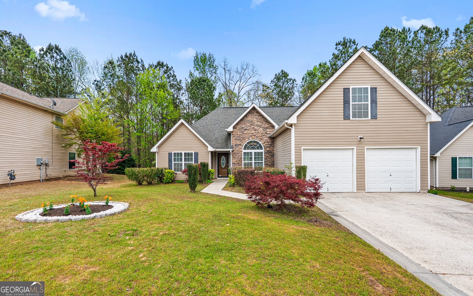 4360 Big Horn Pass Douglasville - Photo 1