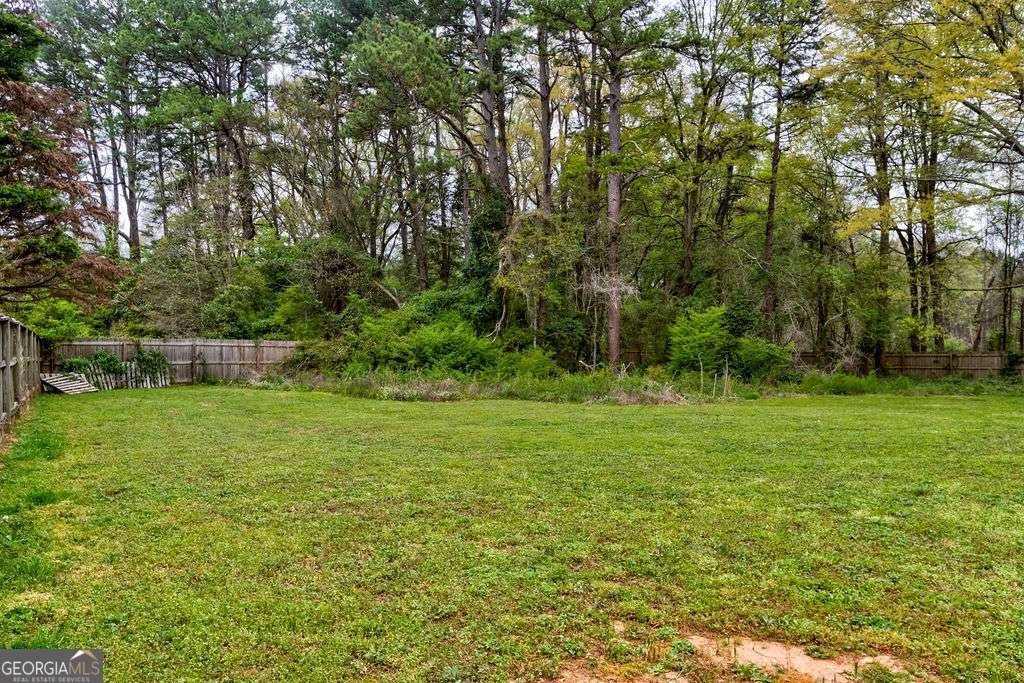 2192 Jackson Drive Statham - Photo 39